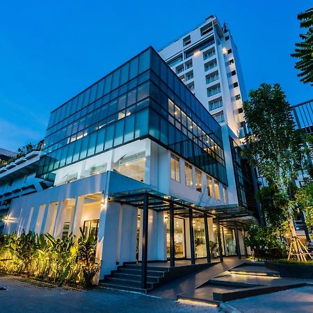 Rattanachol Hotel Чонбури Екстериор снимка