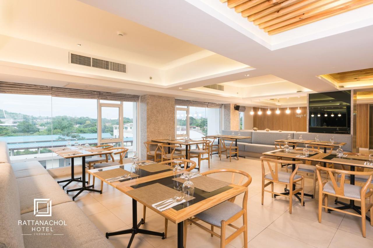 Rattanachol Hotel Чонбури Екстериор снимка